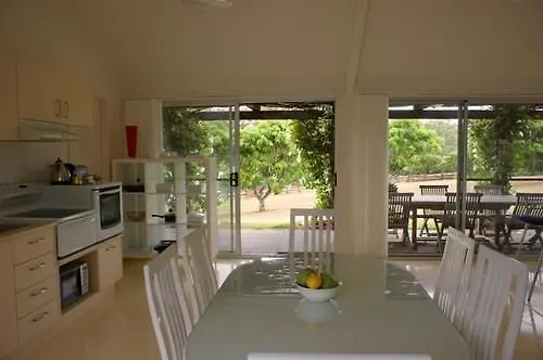 Mango Hill Farm Hotel Peachester 4*,  Australia